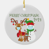 2021 Merry Christmask Reindeer Quarantine Keramisch Ornament (Achterkant)