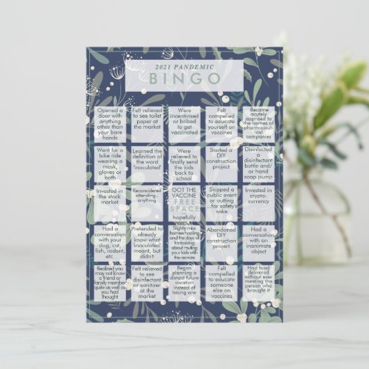 2021 Pandemisch BINGO Funny Mistletoe Navy Kerstmi Feestdagenkaart (Staand voorkant)