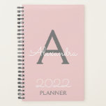 2022 Blush Pink Grey Monogram Elegant Planner<br><div class="desc">2022 Blush Pink and Grey Monogram Name and Initiaal Spiral Notitieboek Planner. Dit maakt de perfecte liefhebbende 16 verjaardag,  bruiloft,  vrijgezellenfeest,  verjaardagsdag,  baby shower of vrijgezellenfeest voor iemand die van luxe glam en stijl houdt.</div>