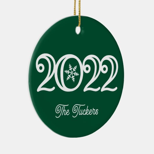 2022 Familienaam Duisternis Donkergroene Kerstmis Keramisch Ornament (Rechts)