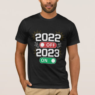 2022 is uit en 2023 is op dit moment Vaarwel 2022 T-shirt