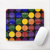 2022 Kalender LGBTQ Rainbow Polka Dots on Black Muismat (Met muis)