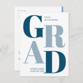 2022 Modern Blue Trendy Typography Guy Afstuderen Uitnodiging Briefkaart (Voorkant / Achterkant)