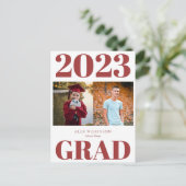 2022 Red Modern Simple Script Photo Afstuderen Uitnodiging Briefkaart (Staand voorkant)