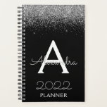 2022 Silver Black Glitter Monogram Modern Luxury Planner<br><div class="desc">2022 Silver and Black Sparkle Glitter Monogram Name and Initiaal Spiral Notitieboek. Dit maakt de perfecte liefhebbende 16 verjaardag,  bruiloft,  vrijgezellenfeest,  verjaardagsdag,  baby shower of vrijgezellenfeest voor iemand die van luxe glam en stijl houdt.</div>