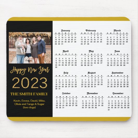 2023 Calendar Gold Script Simple Family Photo Muismat (Voorkant)