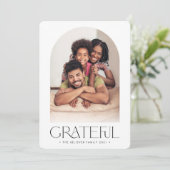2023 FAMILIE FOTO minimalistische boog DANKBAAR ro Aankondiging (Staand voorkant)