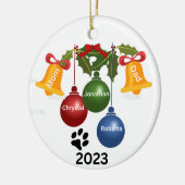 2023 Familie Kerst Ornament, gepersonaliseerd Keramisch Ornament (Links)