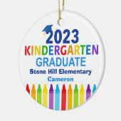 2023 Kindergarten Afstuderen aangepast Afstuderen Keramisch Ornament (Links)