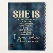 2023 Planner African American Woman Themas (Achterkant)