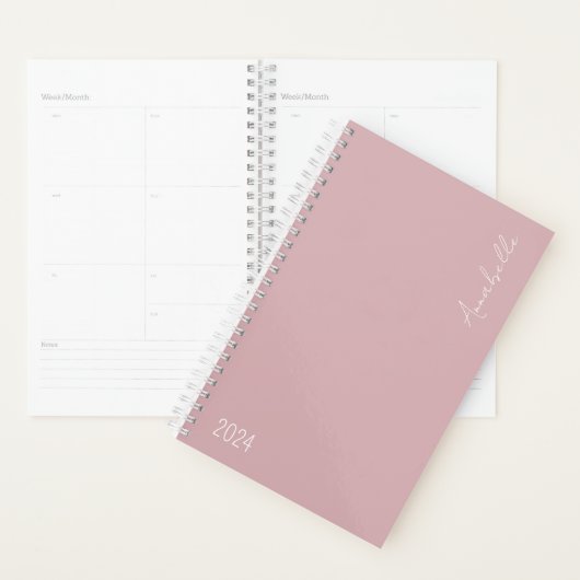 2024 Dusky Pink Week & Maand Gepersonaliseerde Pla Planner (Display)