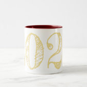 2024 Faux Gold Typografie Koffie Thee Nieuwjaar Mo Tweekleurige Koffiemok (Center)