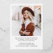 2024 Gold Foil Afstudeerder Foto Afstuderen Aankon Folie Uitnodiging (Achterkant)