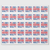 2024 Harris Walz Patriottische Amerikaanse Vlag Cadeaupapier (Vlak)