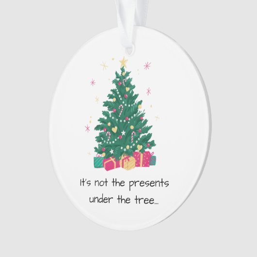 2024 It's Who's Around the Tree Acryl Ornament (voorkant)