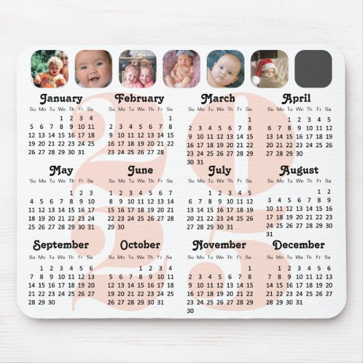 2024 Kalender Familie 7 Foto Collage Roze Eenvoudi Muismat (Voorkant)