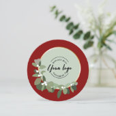 2024 Vakantie Corporate Red Custom Wreath Logo Feestdagenkaart (Staand voorkant)