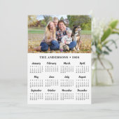 2025 Aangepaste foto Moderne familie 12 maanden ka Feestdagenkaart (Staand voorkant)