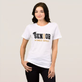 2025 Afgestudeerde Tri-Blend Shirt (Voorkant volledig)