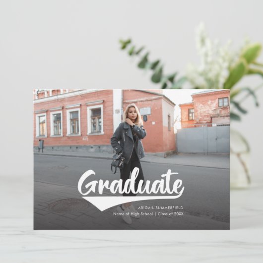 2025 Afstuderen 2 foto's Modern Afstudeerder Aanko (Staand voorkant)