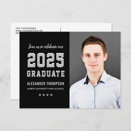 2025 Afstuderen Black Grey Graduation Party Foto Uitnodiging Briefkaart (Voorkant / Achterkant)