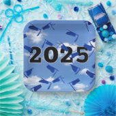2025 Blue Graduation Caps in de lucht Papieren Bordje (Feest)