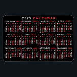 2025 Jaar Maandelijkse Kalender Classic Zwart Rood Magneet<br><div class="desc">Deze 2025 jaarkalender flexmagneet shows de dagen van de week voor elke maand in klassiek, professioneel ogend rood en wit op zwart. Dit is een eenvoudige, minimalistische, gedurfde jaarkalender om u te helpen het nieuwe jaar te veroveren. Weet altijd welke datum het is en controleer de dagen van de week...</div>