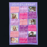 2025 Jaar Maandkalender Schattigee Mod Fotocollage Theedoek<br><div class="desc">Deze gepersonaliseerde 2025 jaar maandelijkse kalender keukenhanddoek heeft een mid-eeuwse moderne geometrische look met asymmetrische kleurblokken en uitgesneden papieren stijl typografie. De kleuren zijn allemaal verschillende tinten roze en paarse. Gebruik de eenvoudige sjablonen om zes van je favoriete foto's toe te voegen (horizontaal werkt het beste, maar alle vormen passen...</div>