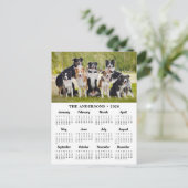 2025 Kalender Aangepaste Foto Huisdier Puppy Hond  Feestdagenkaart (Staand voorkant)