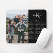 2025 Kalender Custom Photo Monogram Naam op Zwart Muismat (Met muis)