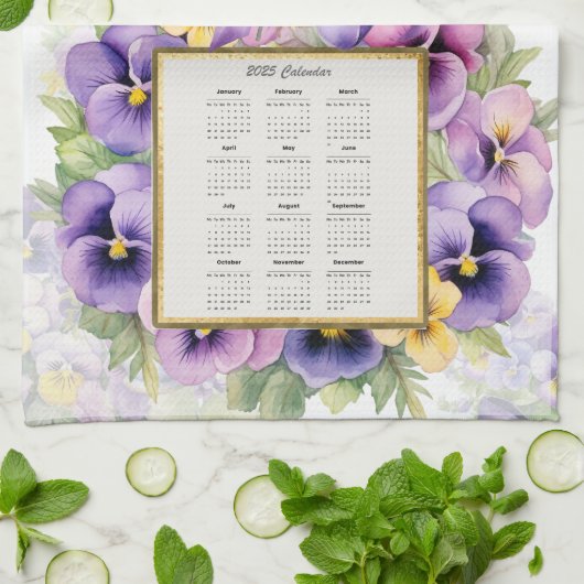 2025 Kalender Handdoek Pansies (Gevouwen)