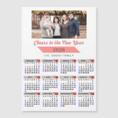 2025 Kalender Moderne Roze Familie Foto Magnetisch (Voorkant)