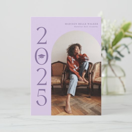 2025 Lavender Arch Afstuderen Aankondiging (Staand voorkant)