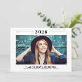 2025 Minimalistische zwart-wit foto Afstuderen Kaart (Staand voorkant)