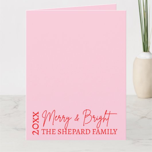 2025 Modern Kerstmis Merry and Bright Rood Roze Kaart (Voorkant)