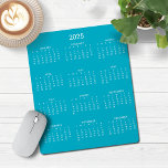 2025 Moderne Minimalistische Blauwgroen Blauwe Kal Muismat<br><div class="desc">🌟Dit is voor 2025🌟 2025 Modern Simple Aqua Blauwgroen Turquoise Blue en White Calendar Muismat met een eenvoudige,  minimalistische jaar-op-een-blik kalender. De kleuren zijn allemaal aanpasbaar. Neem contact met ons op via cedarandstring@gmail.com als u hulp nodig heeft bij het ontwerp of bijpassende producten.</div>