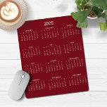 2025 Moderne Minimalistische Bourgogne Maroon Kale Muismat<br><div class="desc">🌟Dit is voor 2025🌟 2025 Moderne Eenvoudige Bourgondische Maroon en Witte Kalender Muismat met een eenvoudige,  minimalistische jaar-op-een-blik kalender. De kleuren zijn allemaal aanpasbaar. Neem contact met ons op via cedarandstring@gmail.com als u hulp nodig heeft bij het ontwerp of bijpassende producten.</div>