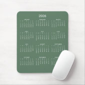 2025 Moderne Minimalistische Sage Groene Kalender Muismat (Met muis)