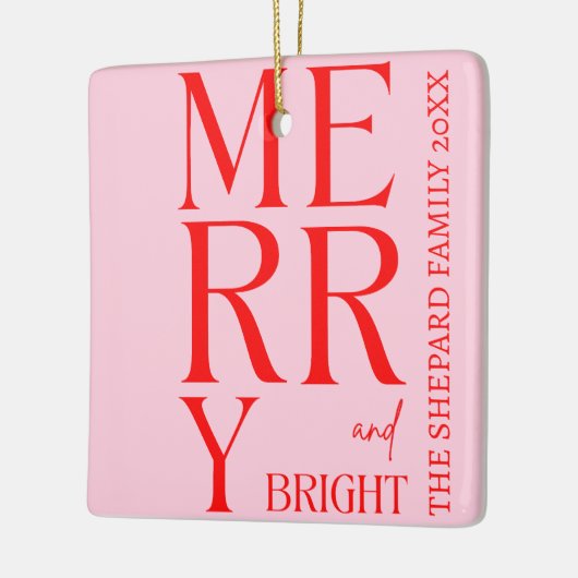 2025 Moderne vrolijke en felrode roze kerst Keramisch Ornament (Links)