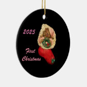 2025 ROZE PAJAMA STOCKING BEER EERSTE XMAS KERAMISCH ORNAMENT (Rechts)