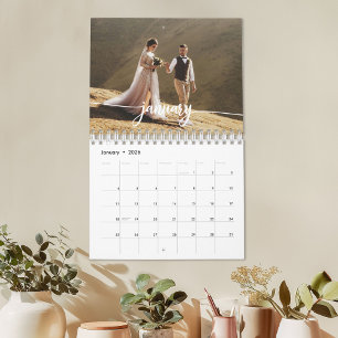 2026 Aangepaste Trouwfoto Chic Script Kalender