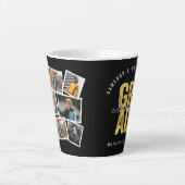 2026 Bold GRAD 8 Foto Moderne Stijl Afstuderen Latte Mok (Voorkant)