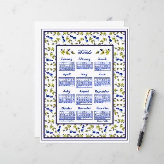 2026 Calendar Blueberries Stem Leaves Fabric Font (Voorkant / Achterkant in situ)