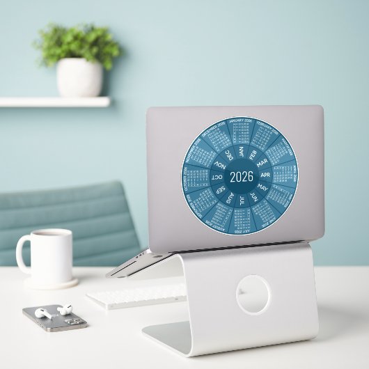 2026 Cirkelkalender - Moderne tinten blauw Sticker (Laptop op bureau)