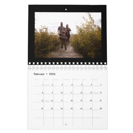 2026 Eenvoudige Aangepaste Familie Fotocollage Kalender (Feb 2026)