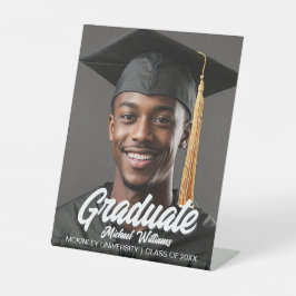 2026 Graduation Party Photo Modern Graduate Reclamebord Met Voetstuk