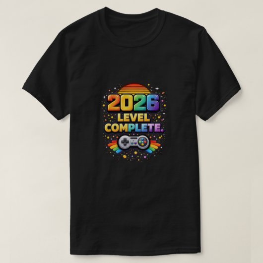 2026: Level Complete | Retro Gaming Evolution T-shirt (Design voorkant)