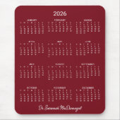 2026 Minimalistische Bourgogne Rode Kalender Muismat (Voorkant)
