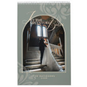 2026 Modern Classic Sage Damask Chic Couple  Kalender (Hoes)