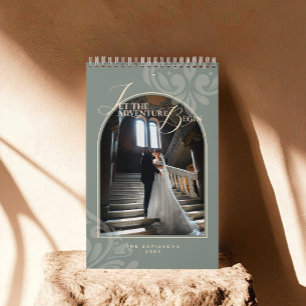 2026 Modern Klassiek Salie Damast Chic Koppel Kalender